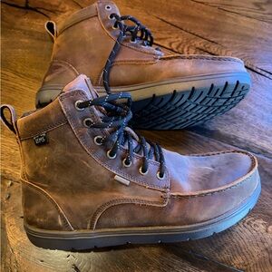 Men's Rugged Brown Leather Boots